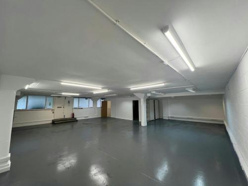 77B King Henrys Road, Primrose Hill, London, NW3