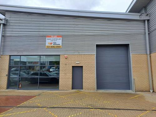 Unit 9 Hedge End, Trade Park, Tollbar Way, Hedge End, SO30