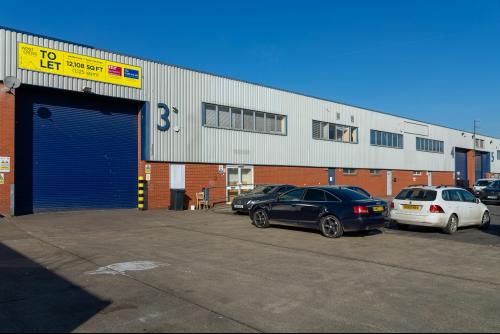 West Cross Industrial Park, 3 Amalgamated Drive, Brentford, TW8