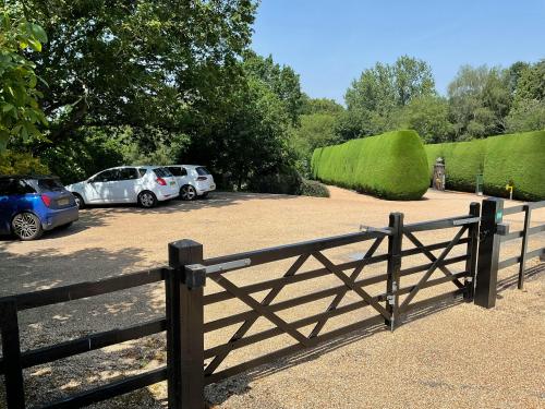 Moor Hall, Sandhawes Hill, East Grinstead, RH19