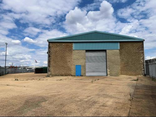 4, Hoo Industrial Estate, Vicarage Lane, Hoo, Rochester, ME3