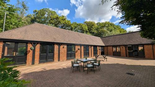 May Court, Links Business Centre, Old Woking Road, Old Woking, GU22