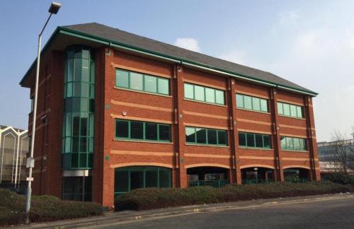 Mondial House, 5 Mondial Way, Hayes, UB3
