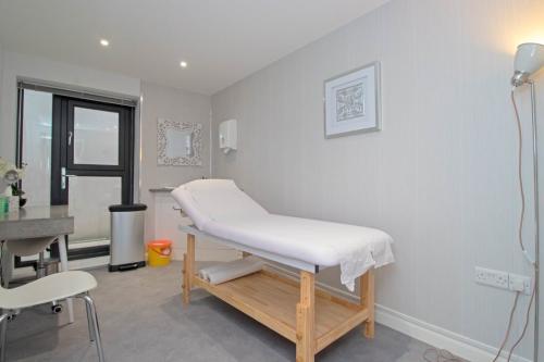 Kemptown House, 72 Carlton Hill, Brighton, BN2