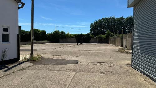 Yard At Folly Farm, North Waltham, Basingstoke, RG25