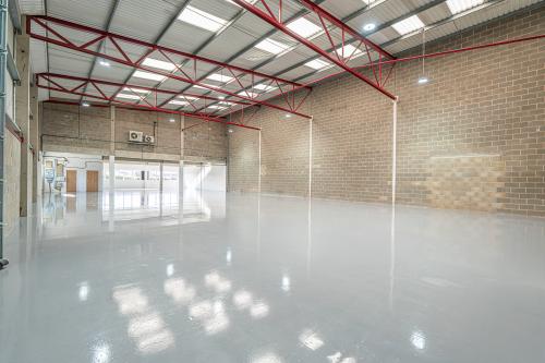Unit B1, Dolphin Enterprise Centre, Evershed Way, Shoreham-By-Sea, BN43