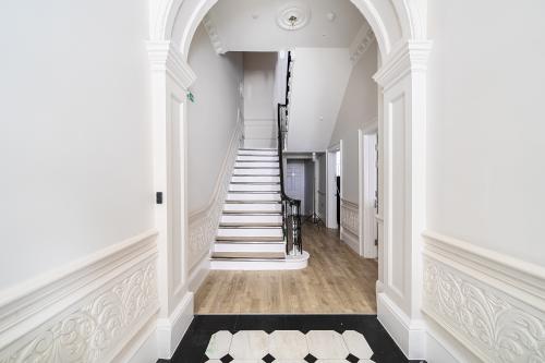 46 Hertford Street, Mayfair, London, W1J