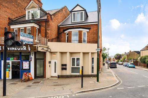 117 London Road, Twickenham, TW1