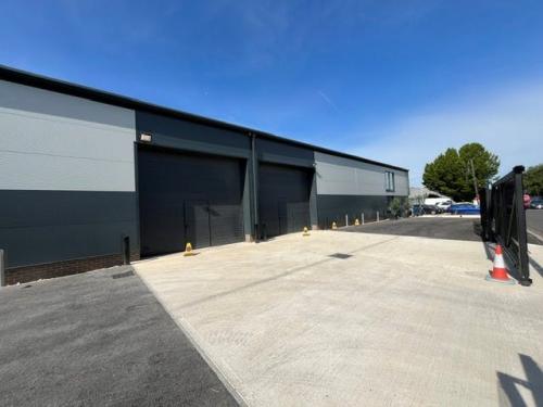 Units A & B, 8 Deacon Way, Tilehurst, Reading, RG30