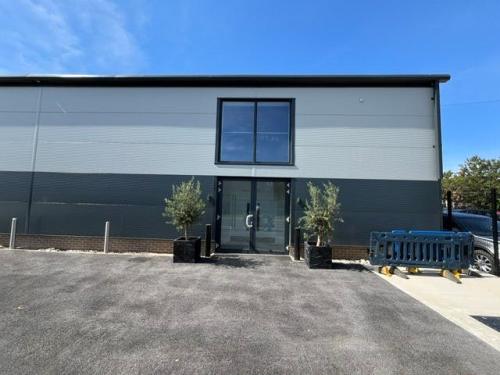 Units A & B, 8 Deacon Way, Tilehurst, Reading, RG30