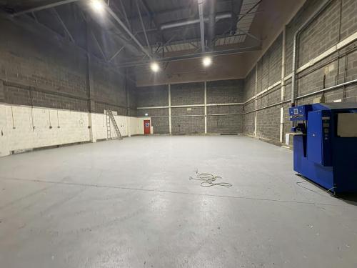 Warehouse 14, Leeds Bradford Airport Industrial Estate, Yeadon, Leeds, LS19