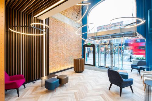 54 The Broadway, Ealing, London, W5