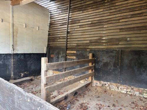 Storage Barns, Langhurst, Godalming, GU8