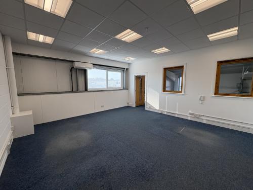 Unit 28, Regents Trade Park, Barwell Lane, Gosport, PO13