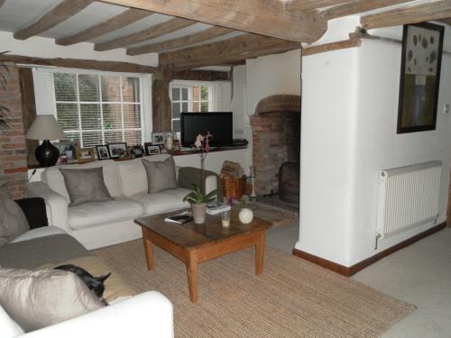 1, Bucks Lane, Sutton Bonington, Loughborough, LE12