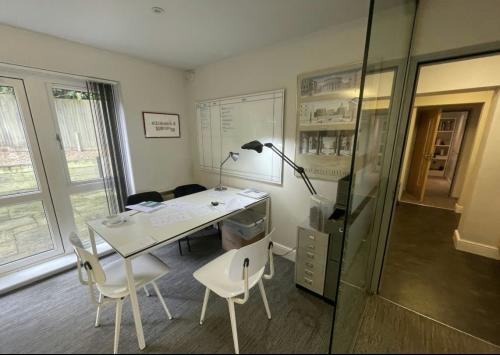 Studio 5 & 6 Design House, Guildford Road, Leatherhead, KT23