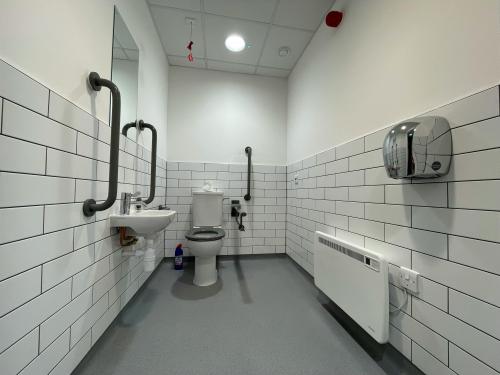 Unit N Bankside Trade Park, Love Lane Industrial Estate, Cirencester, GL7