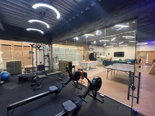 Unit A, Oakhurst Business Park, Wilberforce Way, Southwater, Horsham, RH13