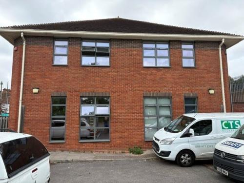 Old Wokingham Library, 54 Denmark Street, Wokingham, RG40