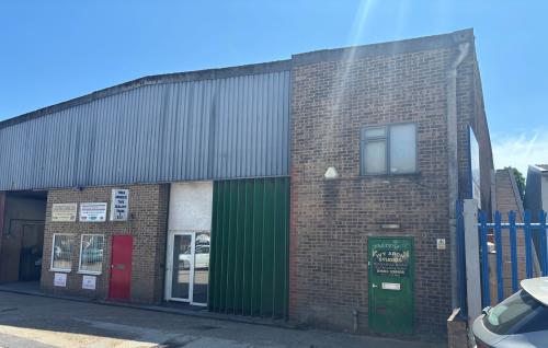 5B Ivy Arch Road, Worthing, BN14
