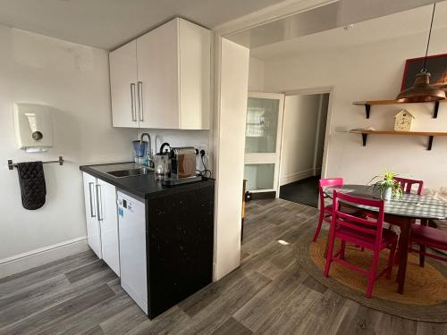 292 Wimborne Road, Winton, Bournemouth, BH9