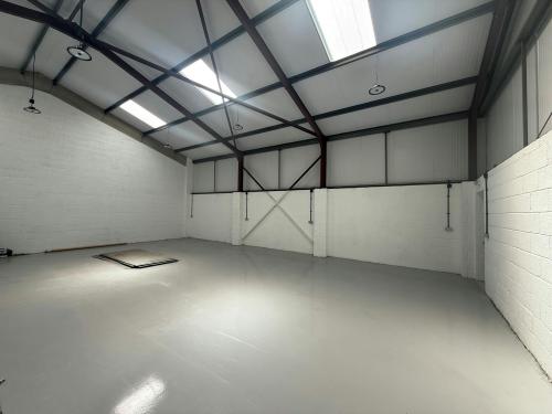 Unit 21, Pioneer Road, Faringdon, SN7