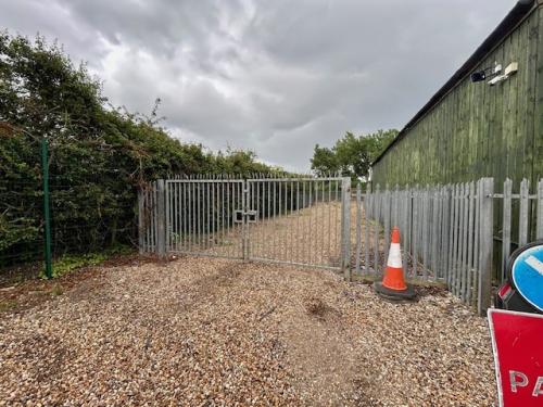 Yard & Containers Treeworld Nursey, Ufton Lane, Ufton Nervet, Reading, RG7