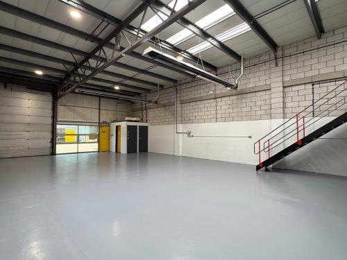 Unit 16, Ash Industrial Estate, Kembrey Park, Swindon, SN2