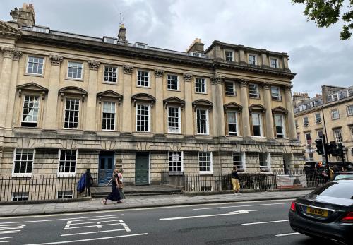 26 Queen Square, Bath, BA1