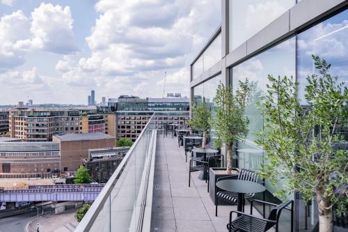 Venture X, Westfield, One Ariel Way, White City, London, W12