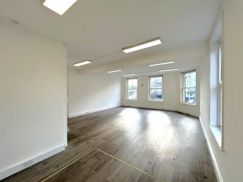 Suite 5 Islington House, 313-314 Upper Street, Islington, London, N1