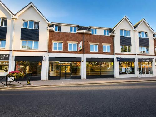 163-167 Fleet Road, Fleet, GU51