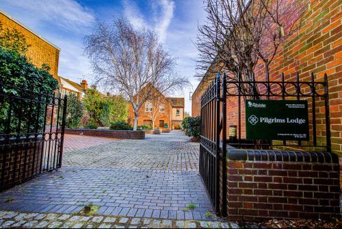1A Holywell Hill, St. Albans, AL1