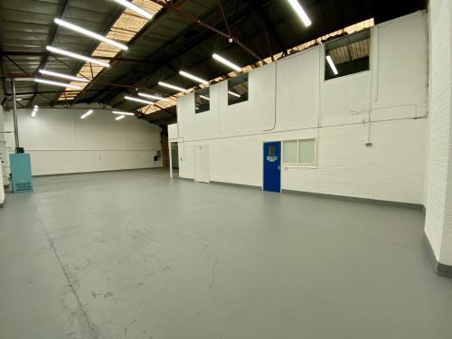 Unit M, Kingsway Industrial Estate, Kingsway, Luton, LU1