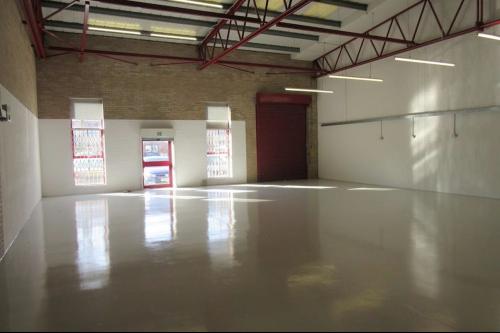 Unit 4, Boundary Business Centre, Boundary Way, Maybury, Woking, GU21
