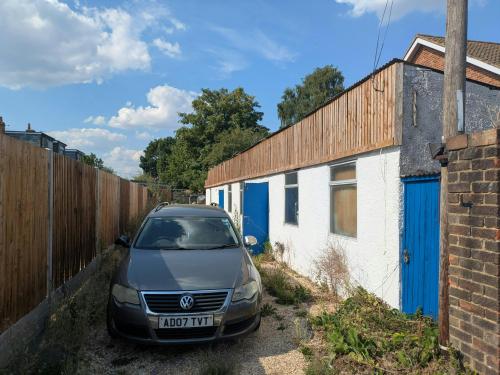 2 South Street, North Camp, Farnborough, GU14