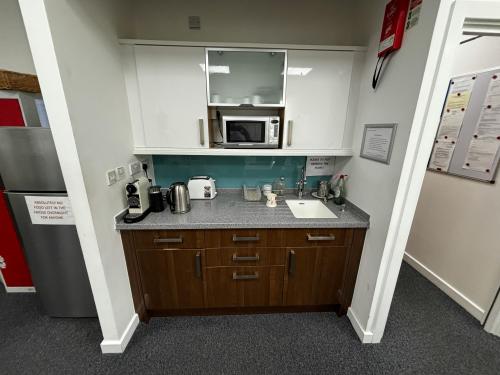 Unit 12, Orbital 25 Business Park, Tolpits Lane, Watford, WD18