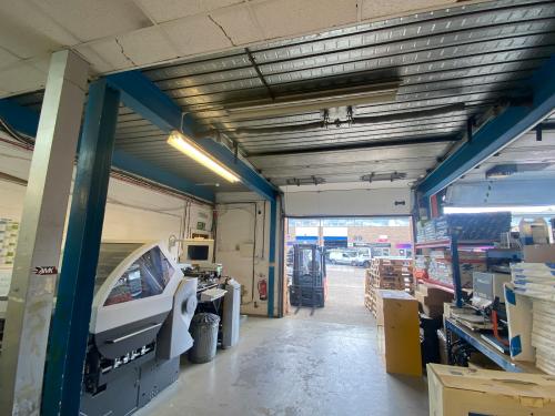 Unit 6, Bell Centre, Newton Road, Crawley, RH10