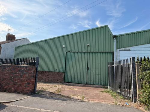 Unit 5 & 6, Smokey Industrial Estate, Church Road, Portslade, BN41
