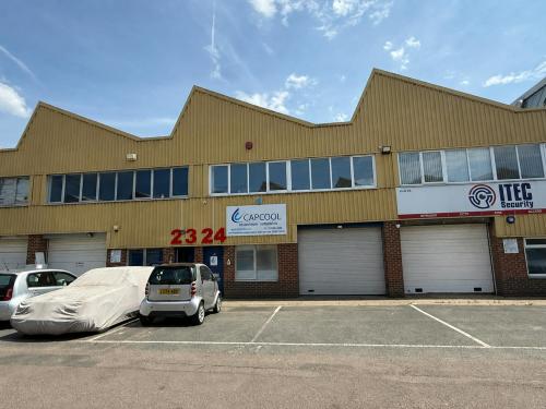 Unit 24, Wadsworth Business Centre, 21 Wadsworth Road, Perivale, UB6