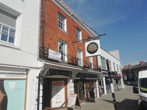 Rooms 2 & 3 Shop 10, Bush Walk, Wokingham, RG40