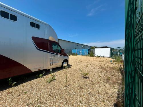 Endeavour Business Park, Compound G, Ringwood, BH24