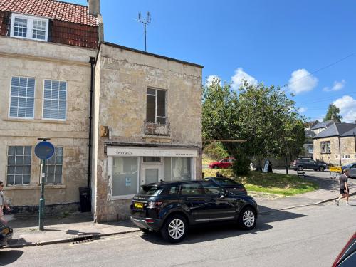 41, High Street, Weston, Bristol, BA1