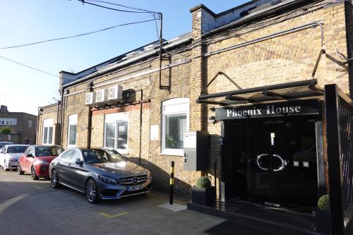 Unit E1, Phoenix Industrial Estate, Rosslyn Crescent, Harrow, HA1