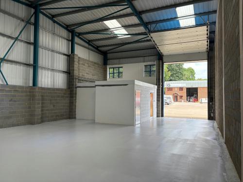 Unit 2, Dencora Centre, St Albans, AL1