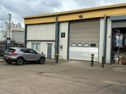 Unit 8, Buzzard Creek Industrial Estate, River Road, Barking, IG11