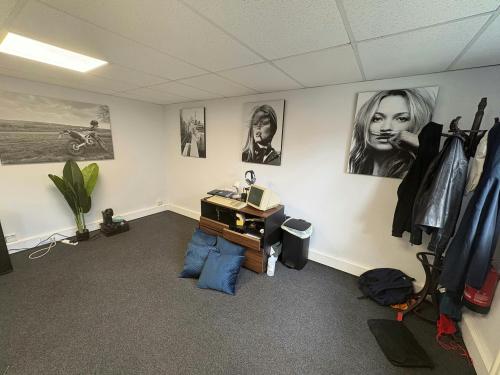 Unit 1 Church House Farm, Clewers Hill, Waltham Chase, Southampton, SO32