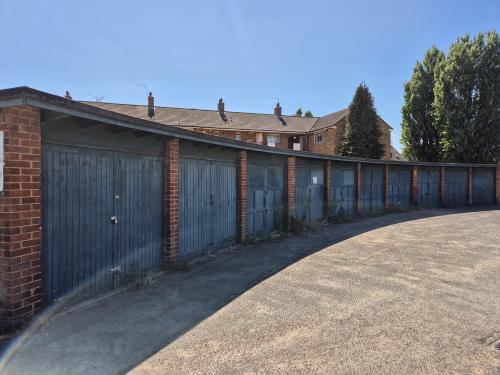 22 Garages Fairbourne House, Bourne Avenue, Hayes, UB3