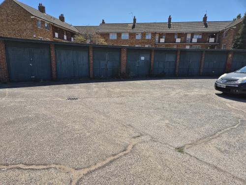22 Garages Fairbourne House, Bourne Avenue, Hayes, UB3