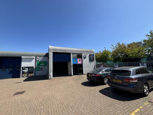 Unit 17 Apex Centre, Speedfields Park, Fareham, PO14